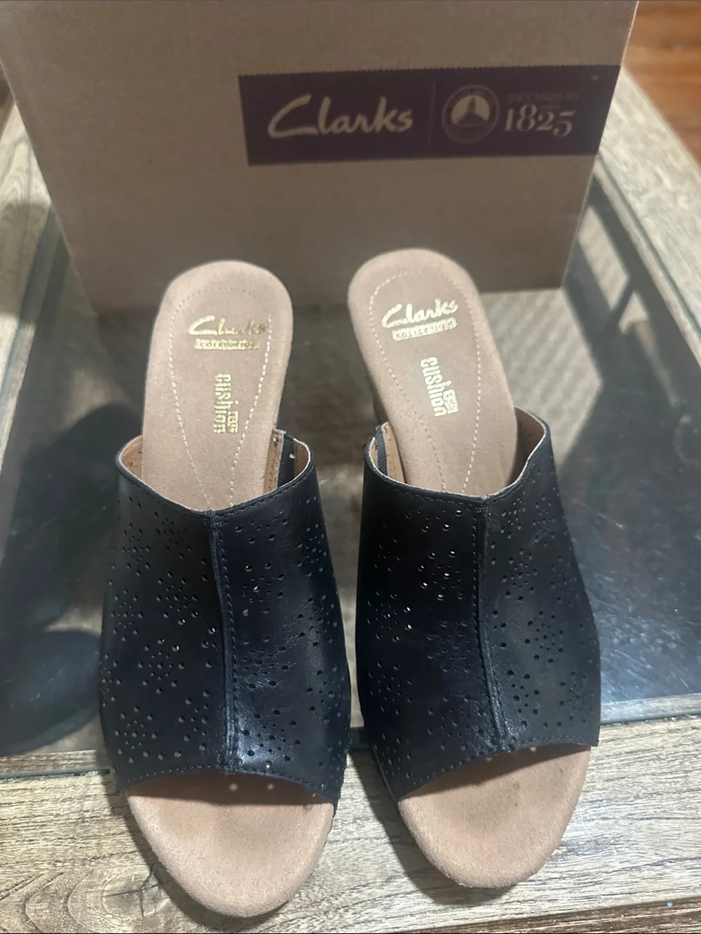 Clarks comfortable wedge